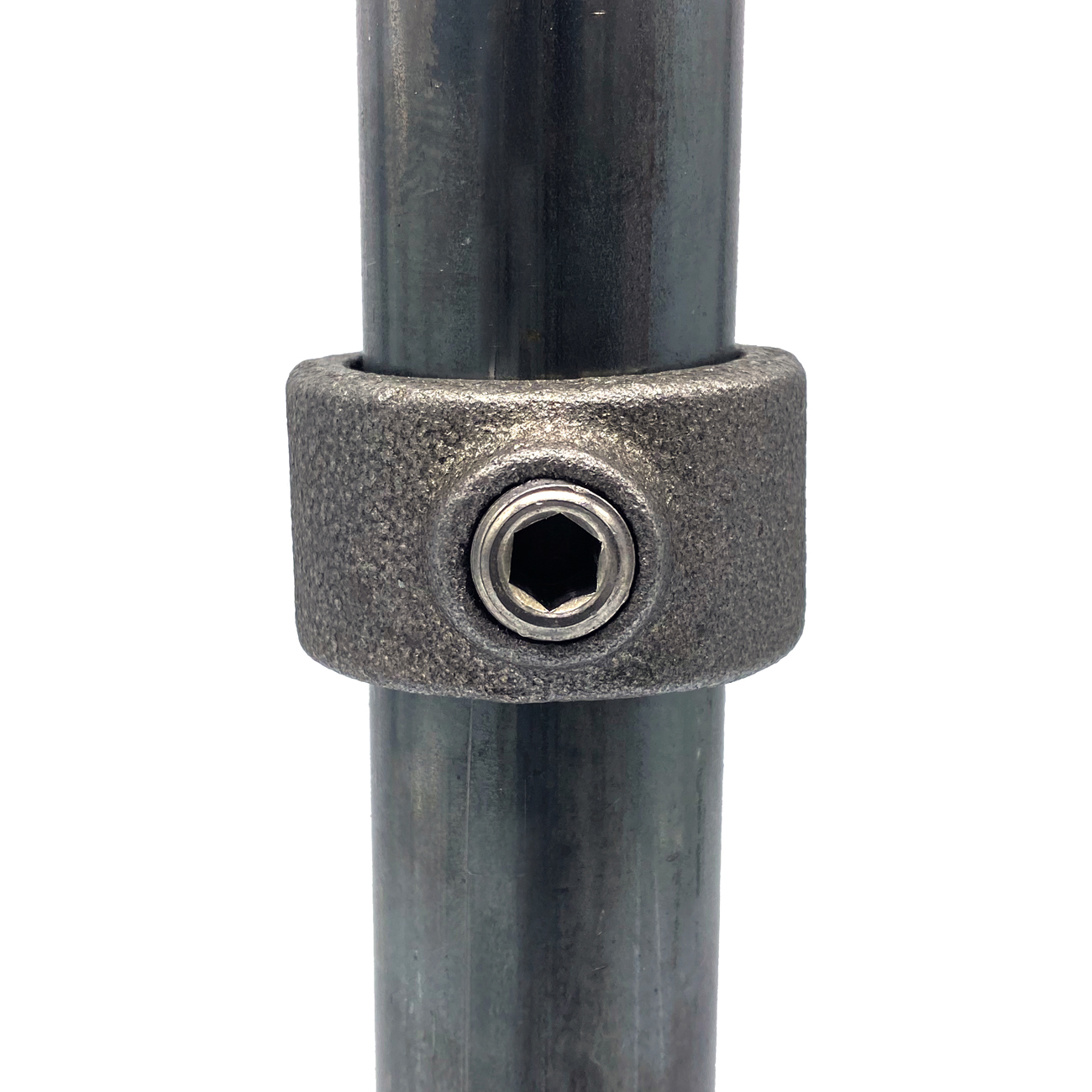 A dark grey, rough-textured retaining ring firmly encircles a smooth, dark metal rod. A hexagon socket screw for securing is visible in the centre. The robust retaining ring fits shafts of approx. 26.9 mm, with white insulation.
