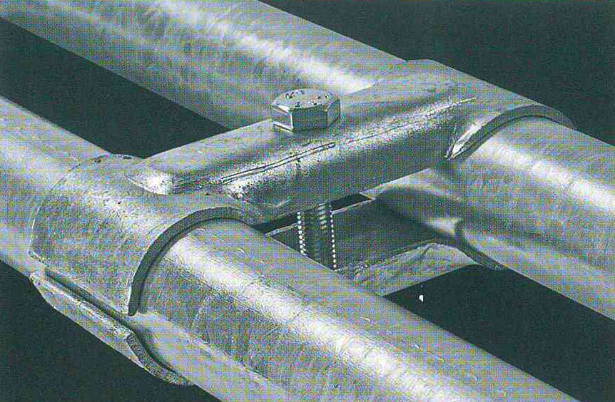 Doppelschelle, Mischgrösse, 1" x 3/4" (33.7 mm x 26.9 mm),  feuerverzinkt, Schraube 1xM10x45